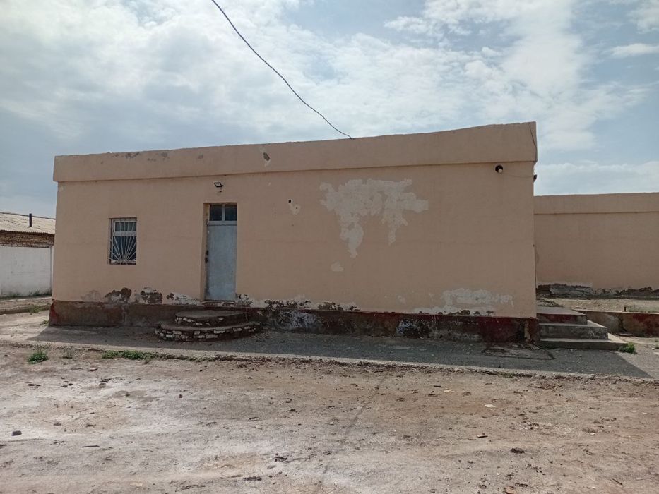 Халыкка хизмет корсетиу орайы имараты сатылады+РАССРОЧКА.