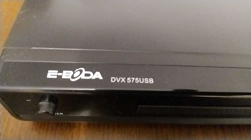 DVD playere Digital DVX 200B si E-Boda DVX 575USB