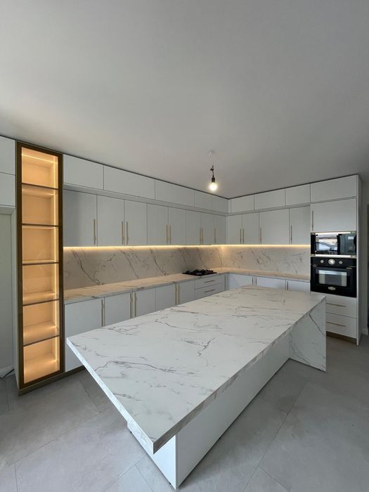 Mobilier la comanda, montaj mobila, electrocasnice