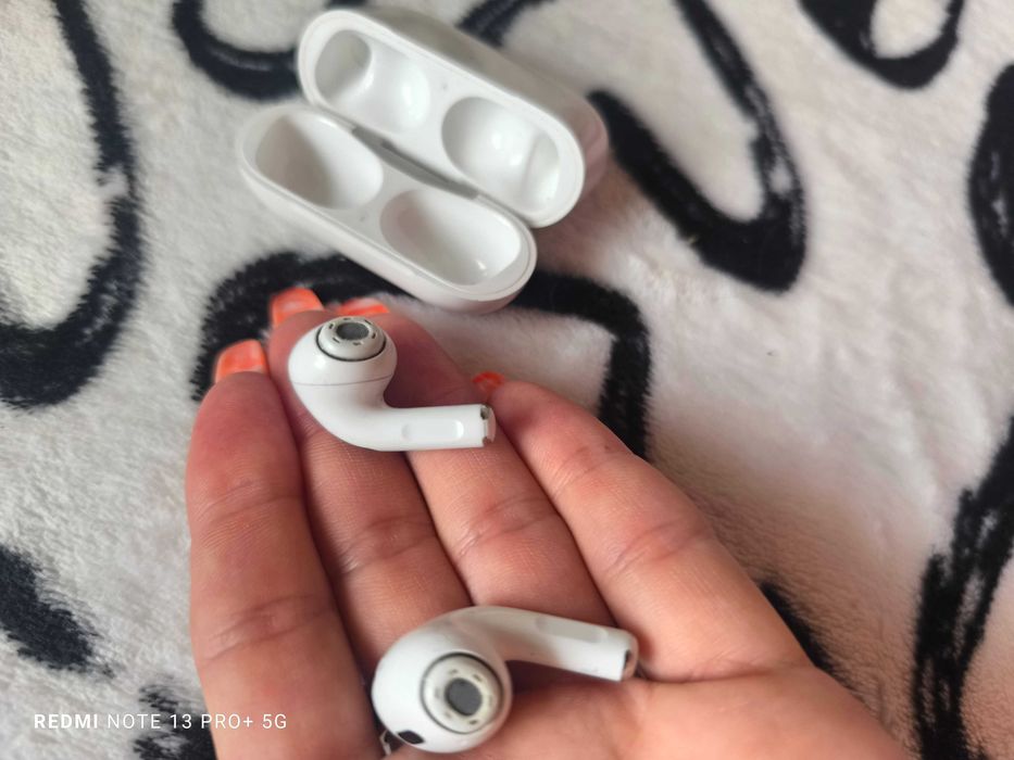AirPods Pro 2/3 Originale Apple + Carcasă MagSafe