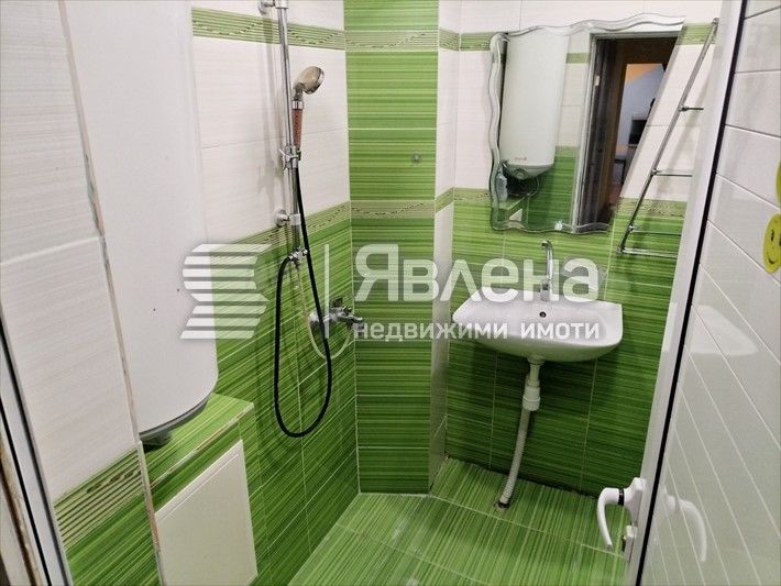 Продава се Четиристаен апартамент в Варна, Лятно кино Тракия - 108 кв.м за 1528 €/кв.м - Снимка #8