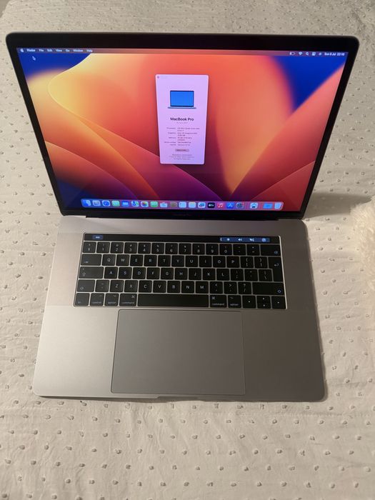 MacBook Pro 15" 2017 | i7 2.9 GHz | 16 GB RAM | SSD 512 GB | Impecabil