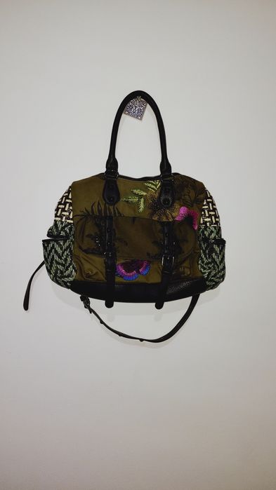 Geanta Desigual noua