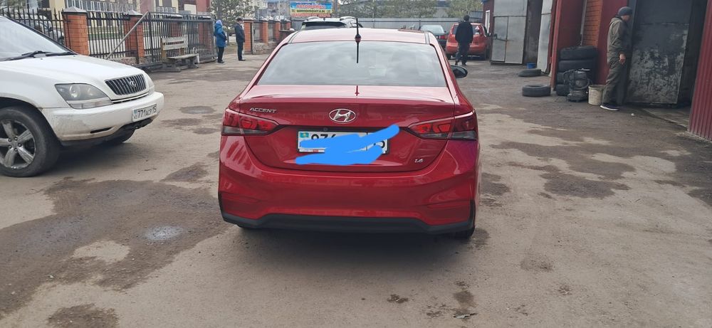 Продам Акцент 18 года.