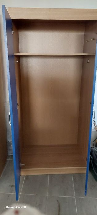 Vand dulap haine  dimensiune 190 x 90 si 58 adancime