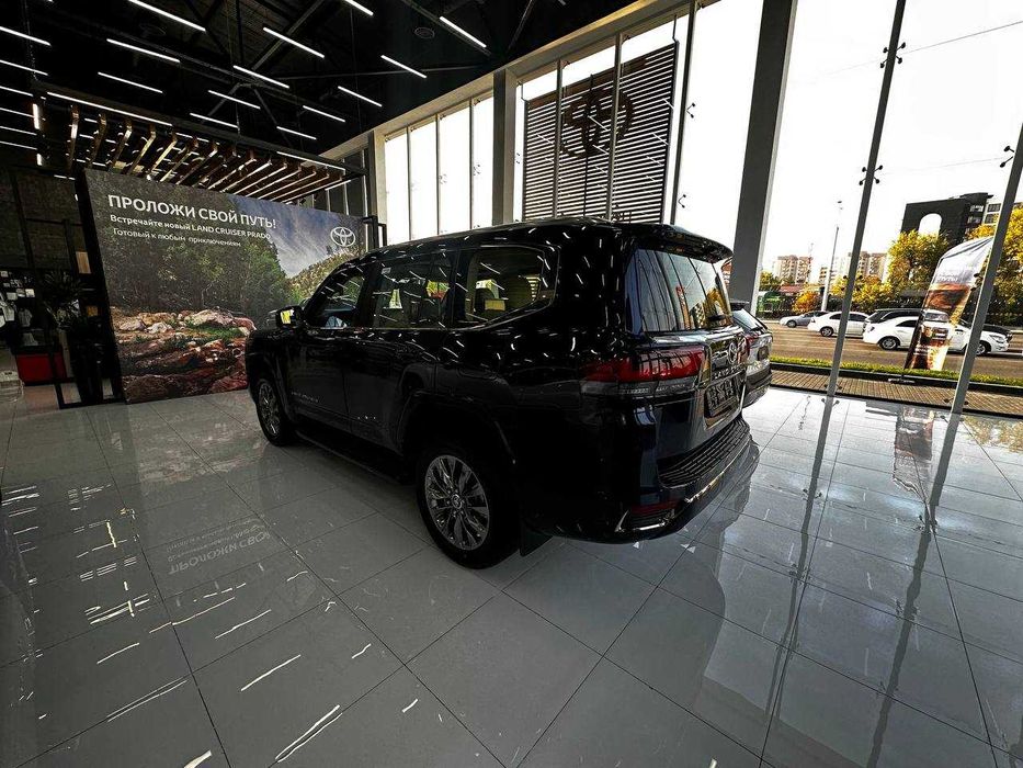 Toyota Land Cruiser 300. 3,5 Турбо нақд,автокредит,TRADE INга сотилади