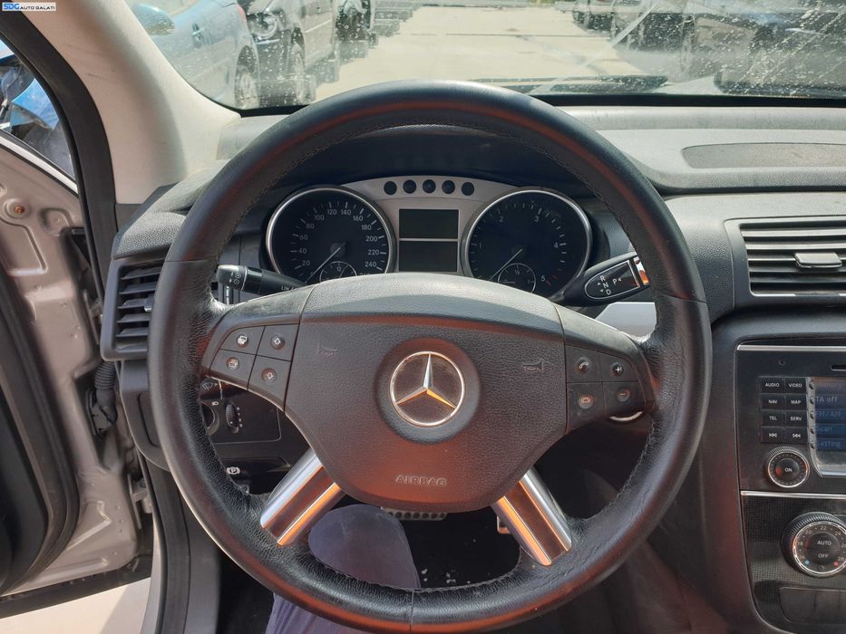 Volan Piele 4 Spite cu Comenzi FARA Airbag Mercedes Clasa R Class V251 W251 2005 - 2010 [K6750]
