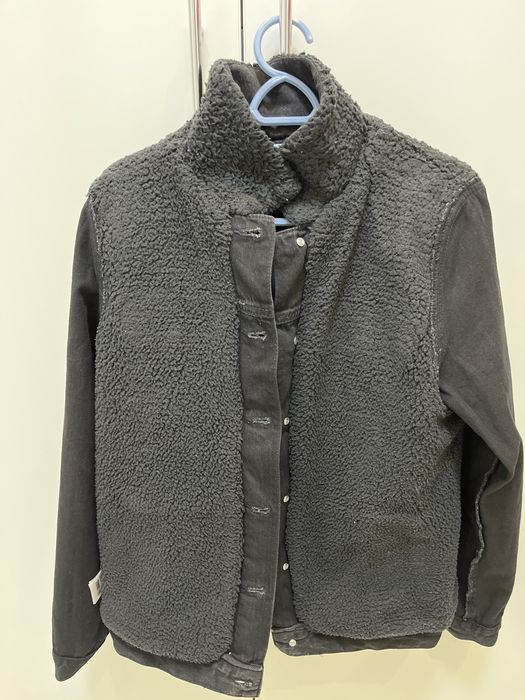 Куртка джинсовая