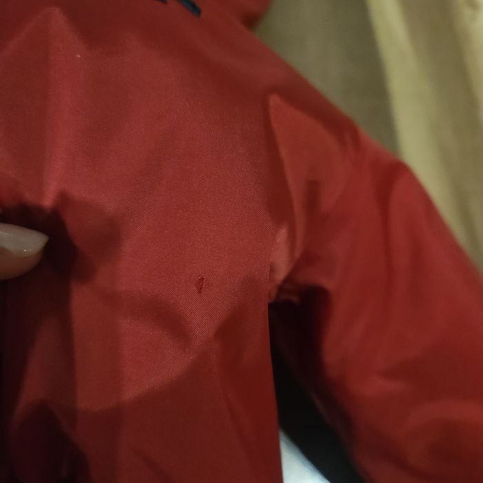 Детска раница Super Mario и яке Benetton 6-7 г.