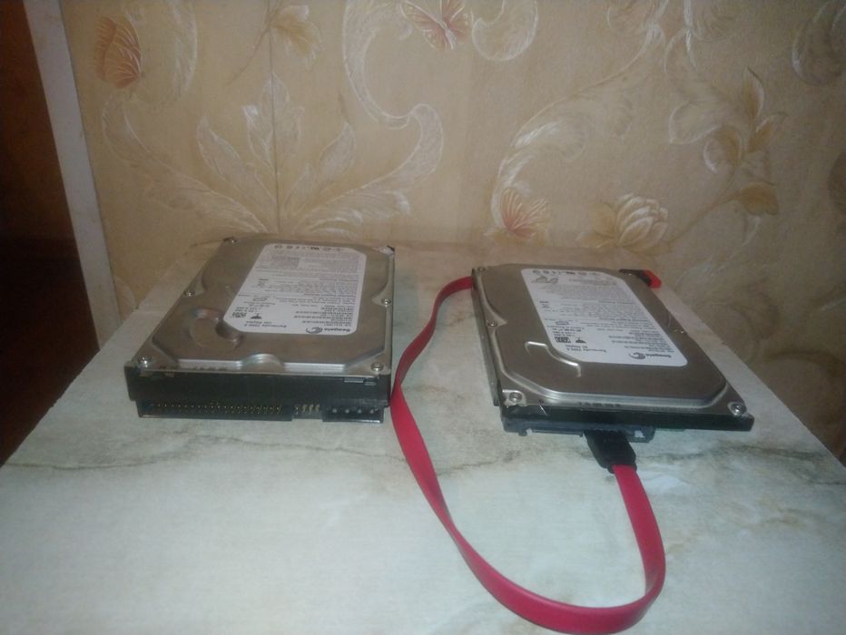 Продам два жёстких  диска HDD 120gb/80gb