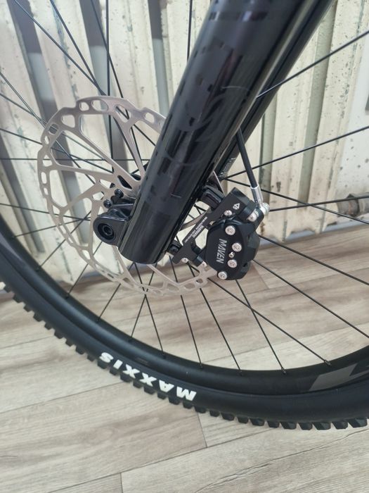 Продам Giant reign