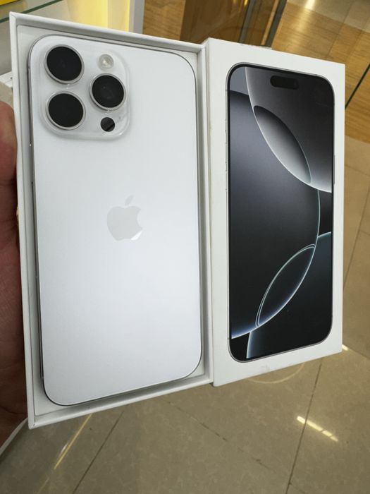 Iphone 16 pro max  (1TB)