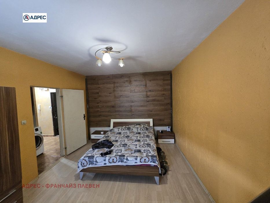 Продава се Двустаен апартамент в Плевен, Сторгозия - 65 кв.м за 1200 €/кв.м - Снимка #4