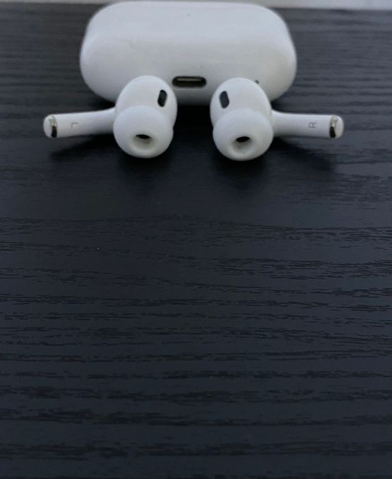 Apple AirPods Pro 2