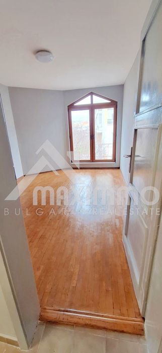 Продава се Двустаен апартамент в Варна, Зимно кино Тракия - 64 кв.м за 1067 €/кв.м - Снимка #7