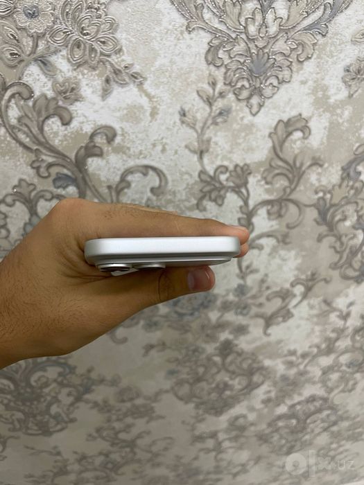 Iphone 17 pro max sotiladi