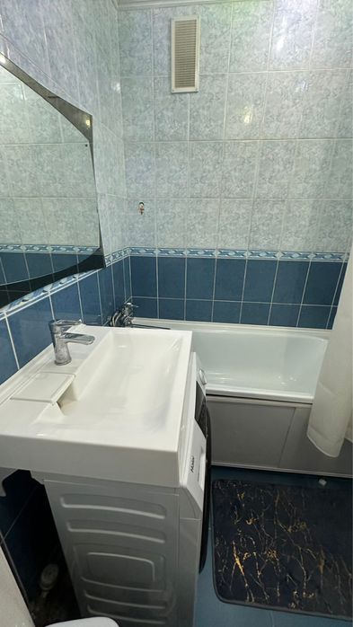 Продам 1-комнатную квартиру в районе Автопарка.