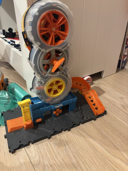 Piste hotwheels Bucuresti