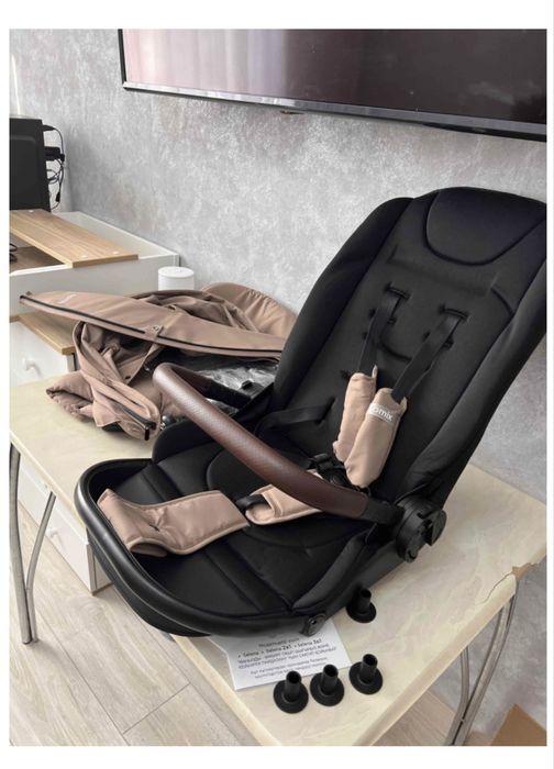 Tomix коляска 2в1 (прогулочный и люлька)