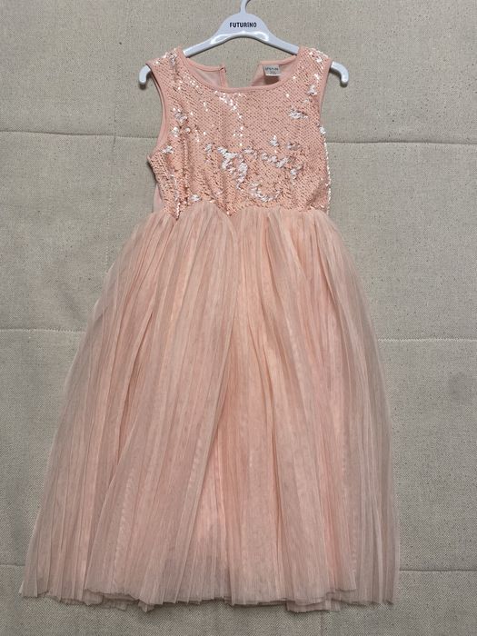 Платье нарядное для девочки