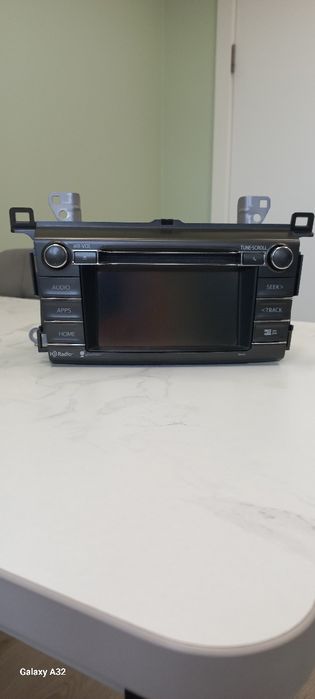 Продам Головное устройство Toyota Rav4