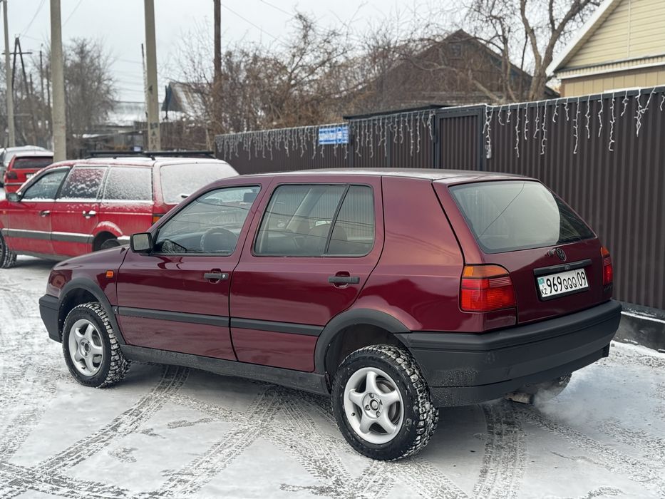 Продается Golf 3