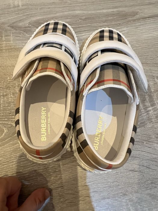 Оригинални детски Burberry
