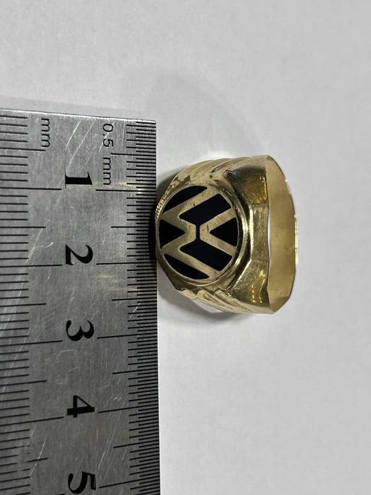 Златен пръстен 14 К 585/ 6.23 гр.