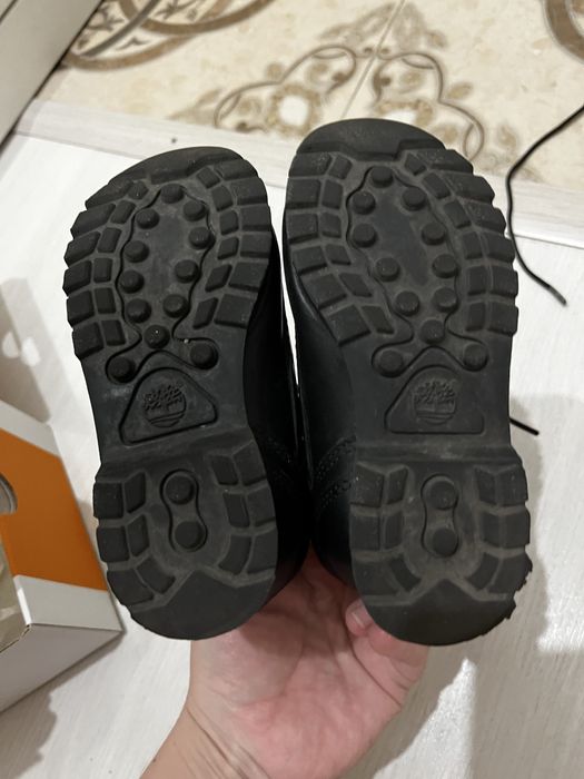 Продаю ботинки унисекс для мальчика и девочки