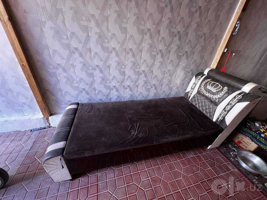 Бир адамлик кравать