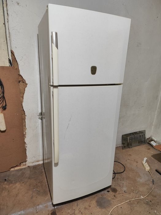 Холодильник рабочий