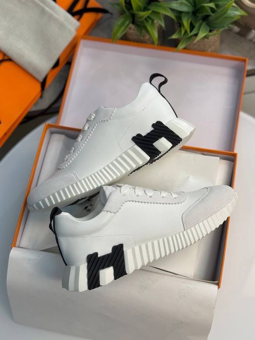 Adidași Hermes bouncing 38