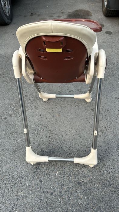 Детский стульчик для кормления