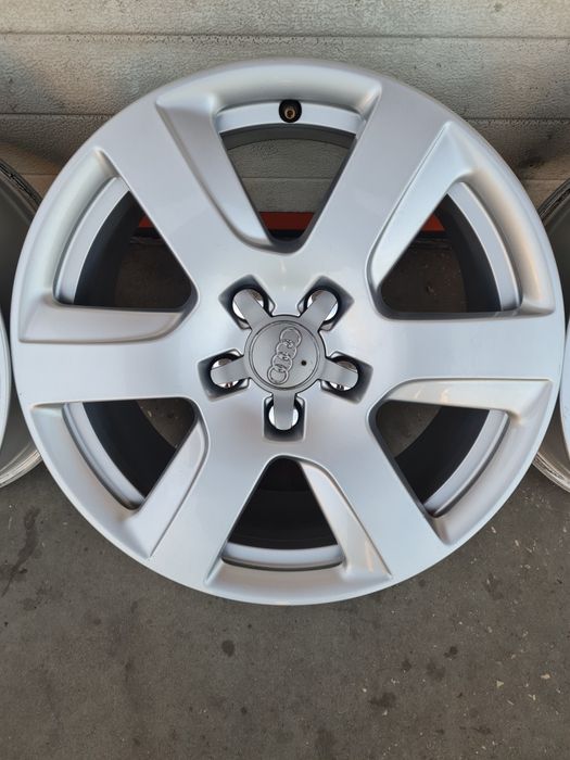 Оригинални джанти за АУДИ AUDI VW SEAT SKODA R17 5x112 ET37 7.5J