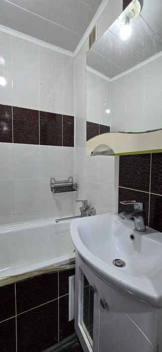 1 ком кв, 12 мкр 12 млн