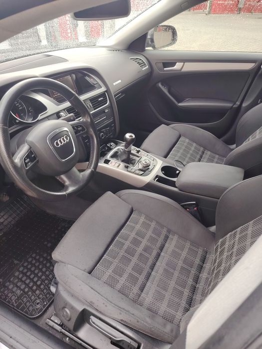 Audi A5  2.0 TDI