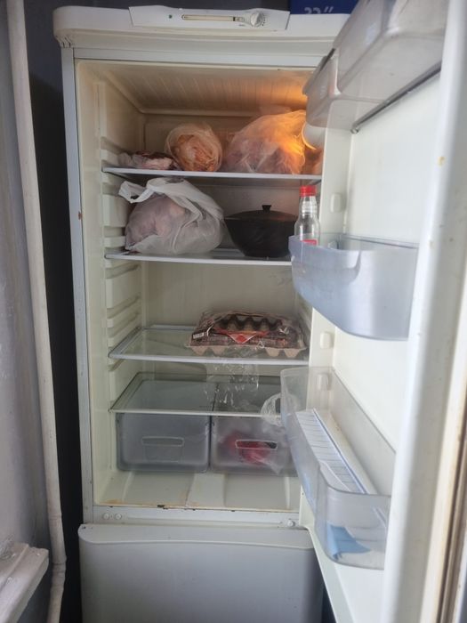 Продам холодильник срочно