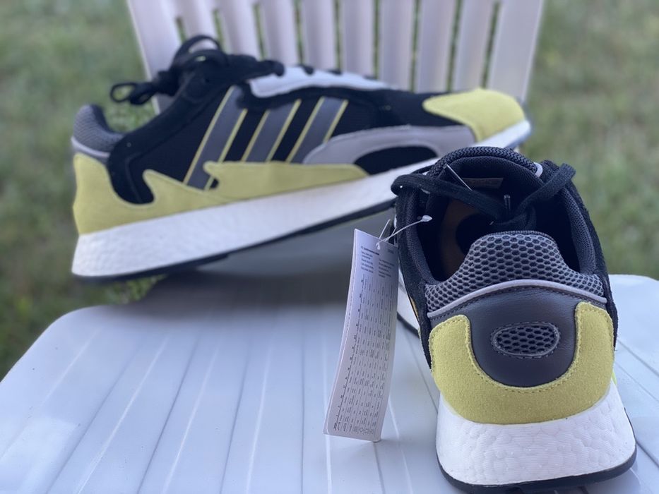 Adidasi Originali Adidas Tresc Boost Noi Marime 44,5