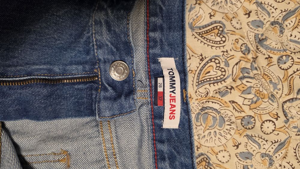 Дънки Tommy Jeans Daisy