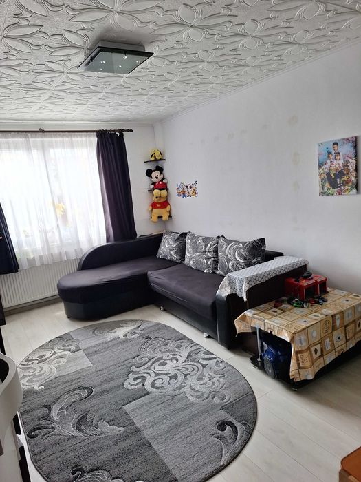 Vând apartament 2 camere Calea București