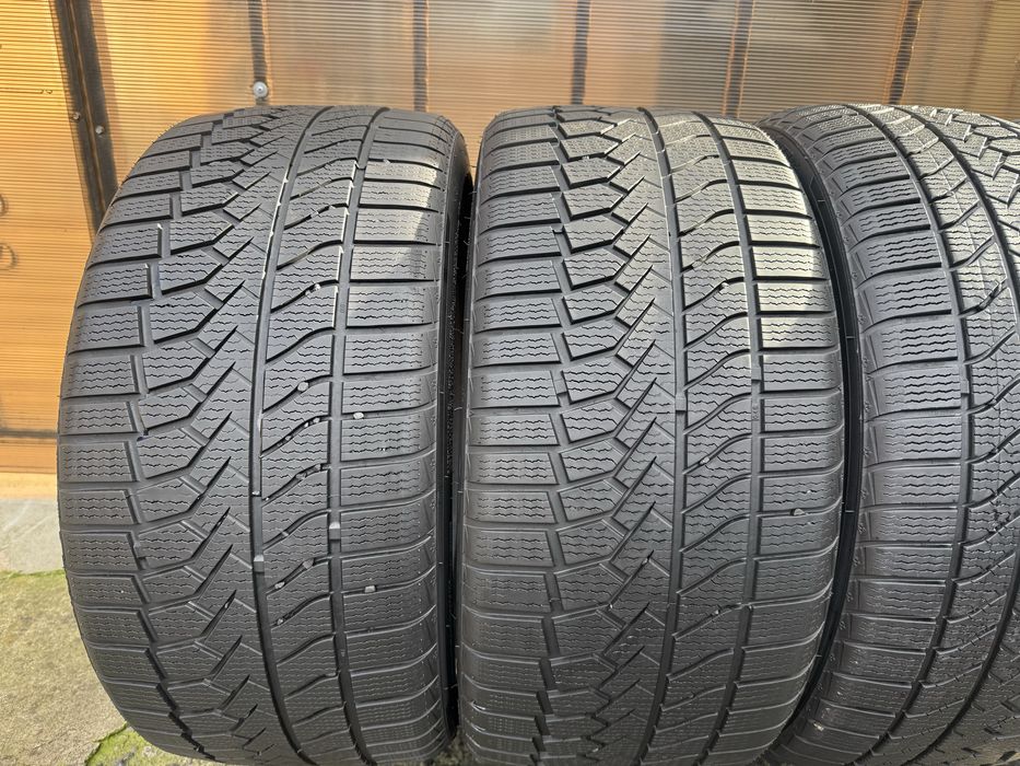 Anvelope 225 40 19 si 255 35 19