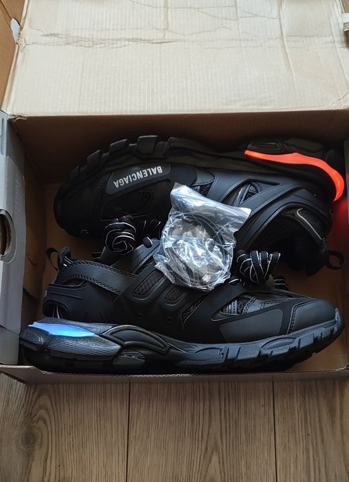 Balenciaga track LED