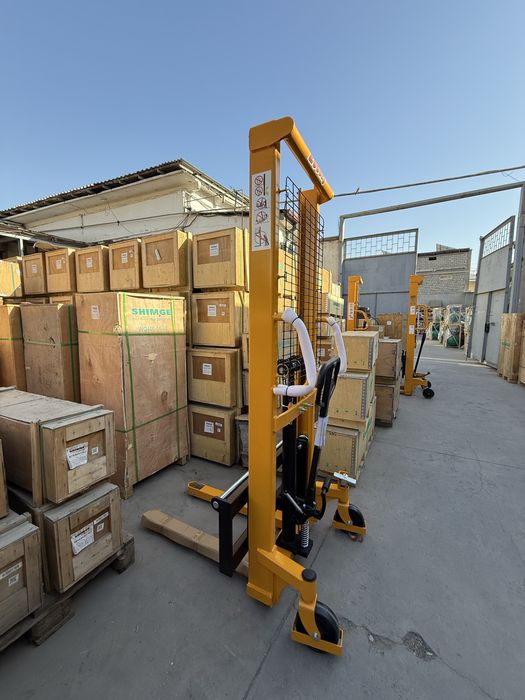 SAAB Штабелер ручной/автомат электрический 20-16/10-30 модель оптом