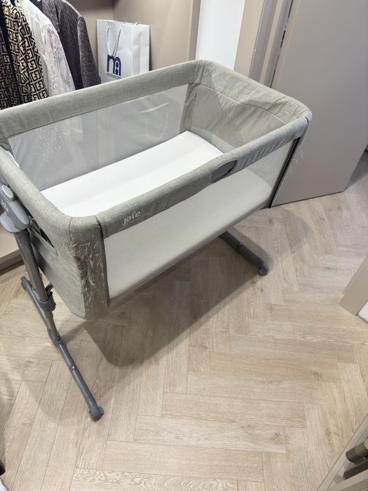 Кроватка детская , манеж ,