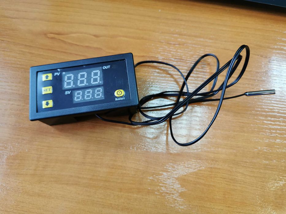 12V Цифров термостат W3230 DC 12V