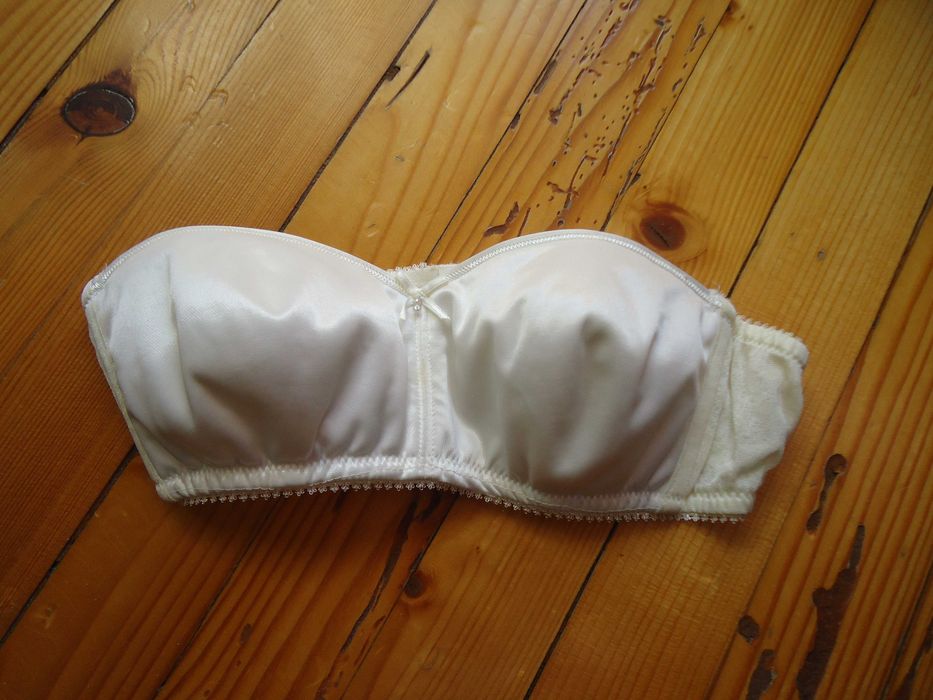 дамски  нощницa,боди  и потник