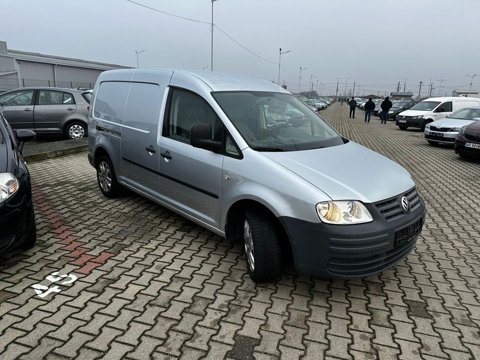 Volkswagen Caddy Maxi Lung - 2010 - 2.0 TDI 140Cp - Clima