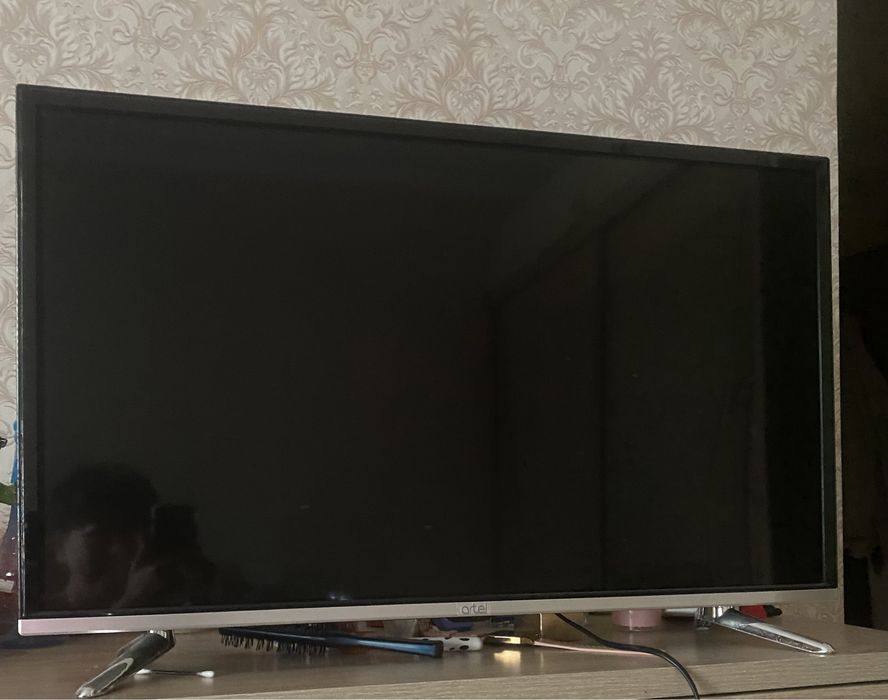 Телевизор Artel 32 LED900