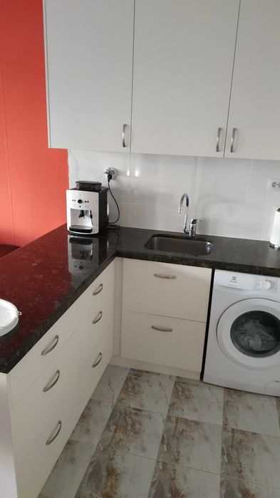 Продава се Двустаен апартамент в Пловдив, Остромила - 63 кв.м за 2143 €/кв.м - Снимка #4