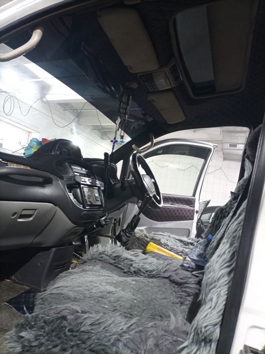 Продам mitsubishi delica